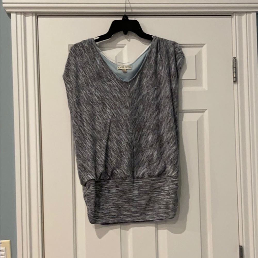 Cute Knox rose blouse pretty inside lining